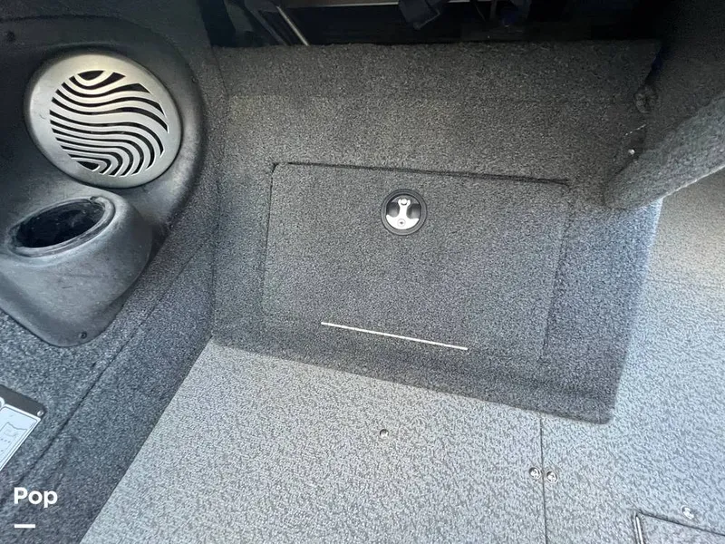 Slide: The Image of Exterior Speakers - 13434027