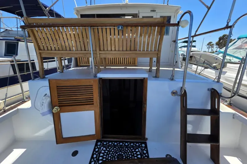 Slide: The Image of Rough Water 41 twin cabin 1978 - 19