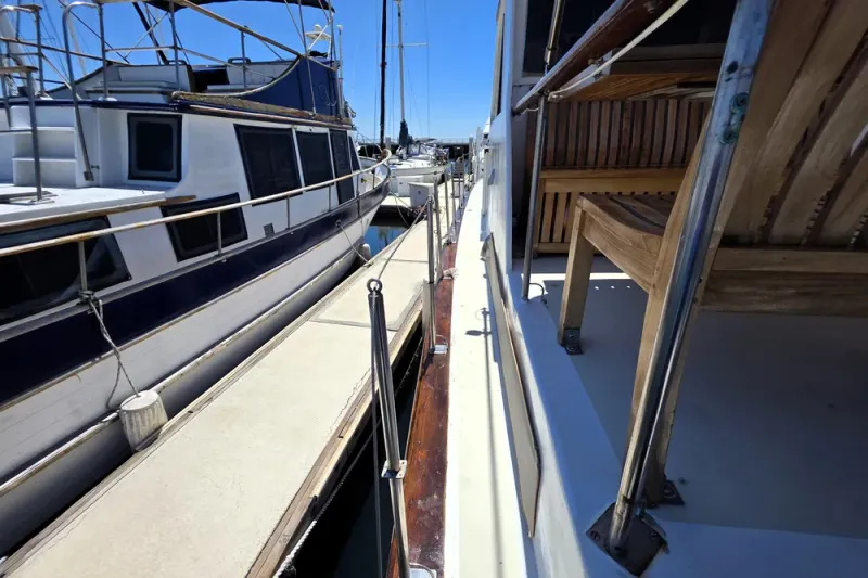 Slide: The Image of Rough Water 41 twin cabin 1978 - 23