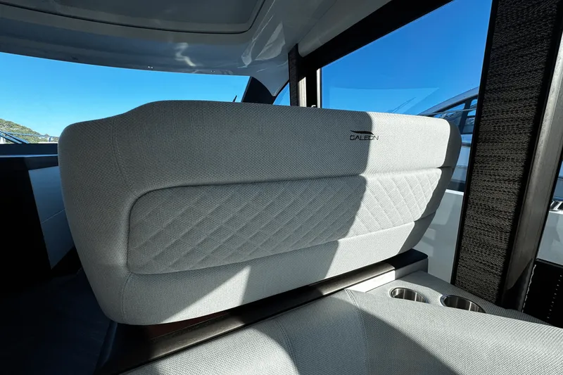 Slide: The Image of Galeon 450 HTC 2025 - 13