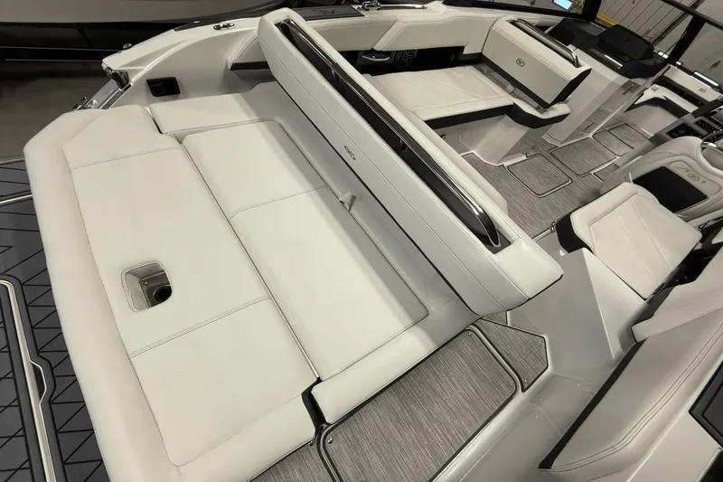 Slide: The Image of Cobalt R6 2025 - 17