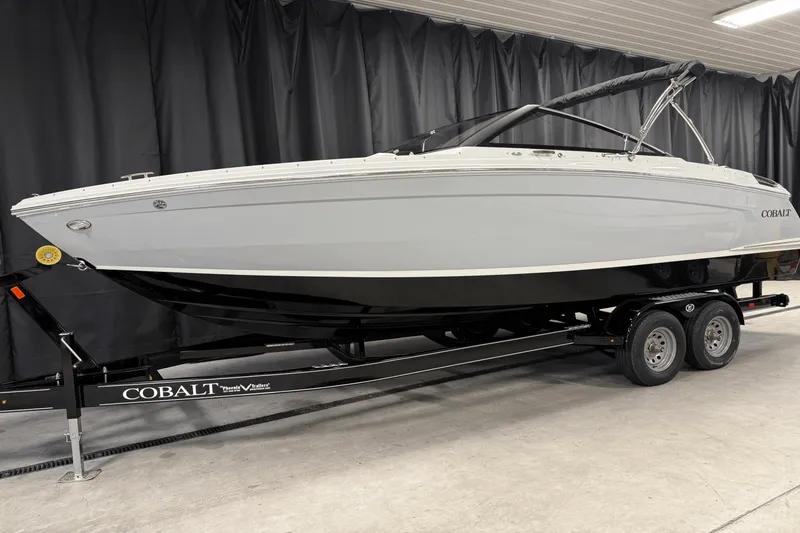 Slide: The Image of Cobalt R6 2025 - 3