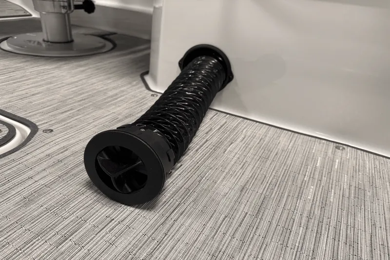 Slide: The Image of Cobalt R6 2025 - 30