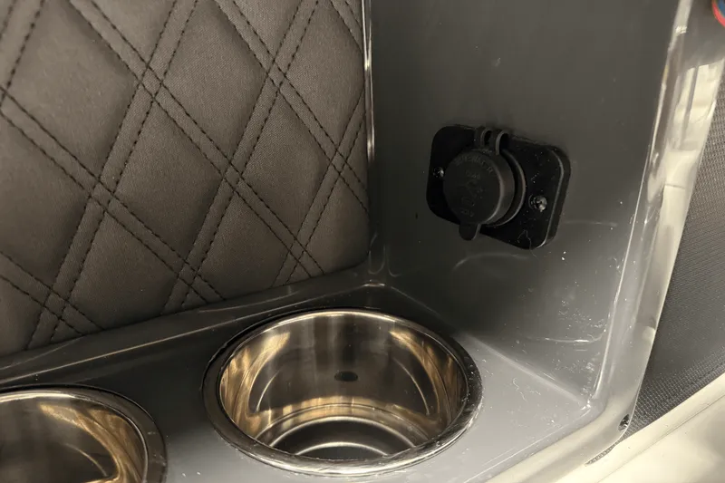 Slide: The Image of Cobalt R6 2025 - 38