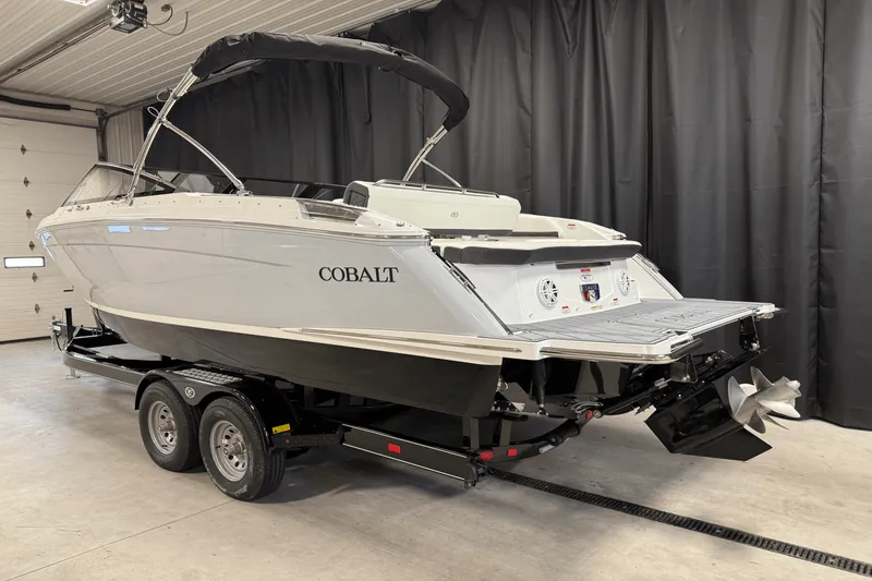 Slide: The Image of Cobalt R6 2025 - 4