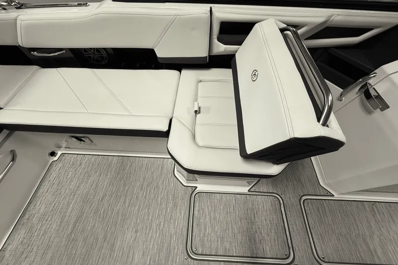 Slide: The Image of Cobalt R6 2025 - 43