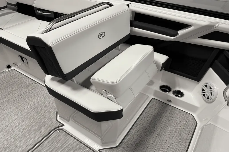 Slide: The Image of Cobalt R6 2025 - 45