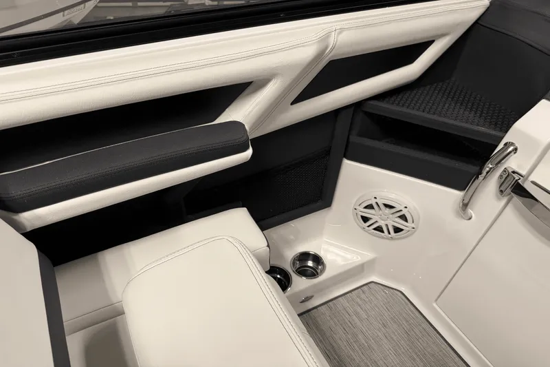 Slide: The Image of Cobalt R6 2025 - 46