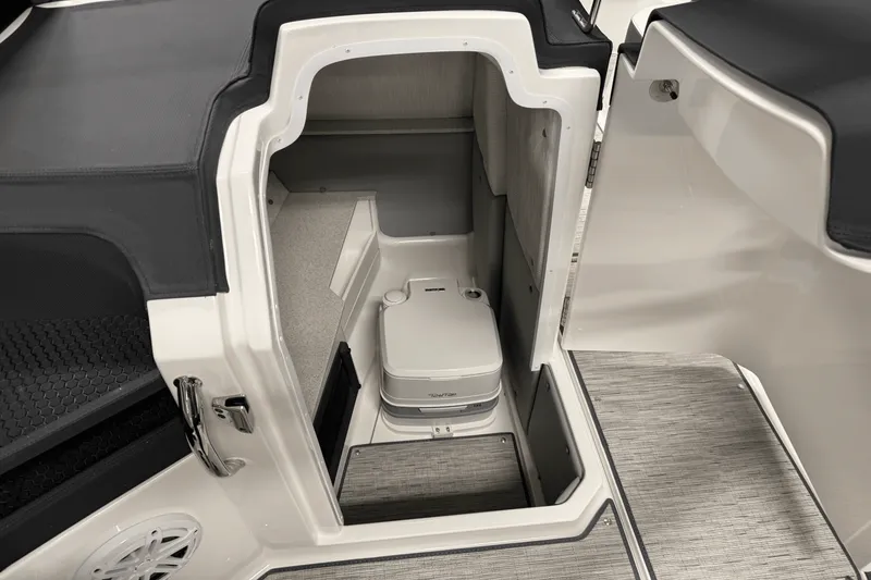 Slide: The Image of Cobalt R6 2025 - 52