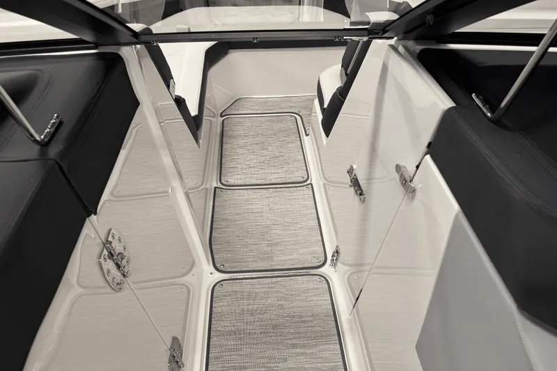 Slide: The Image of Cobalt R6 2025 - 74