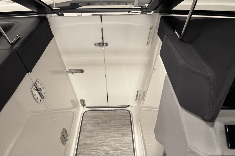 Slide: The Image of Cobalt R6 2025 - 75