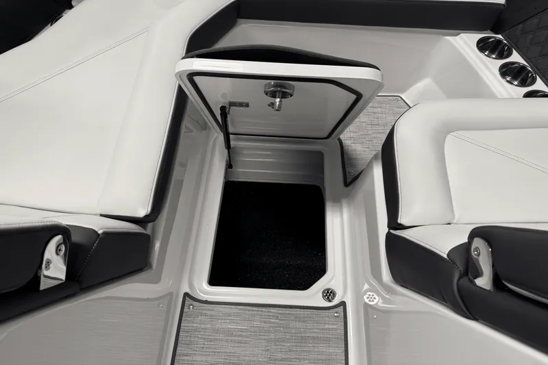 Slide: The Image of Cobalt R6 2025 - 77