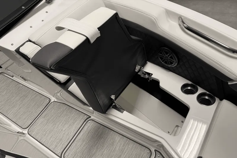 Slide: The Image of Cobalt R6 2025 - 86