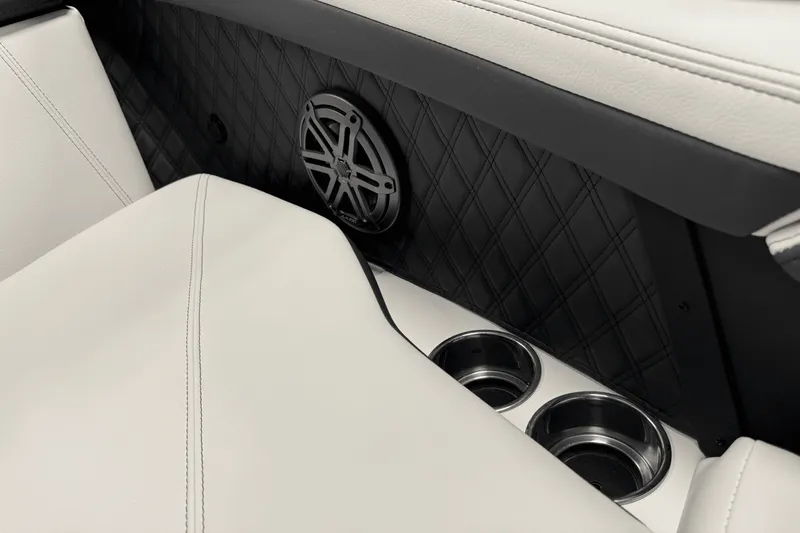 Slide: The Image of Cobalt R6 2025 - 87