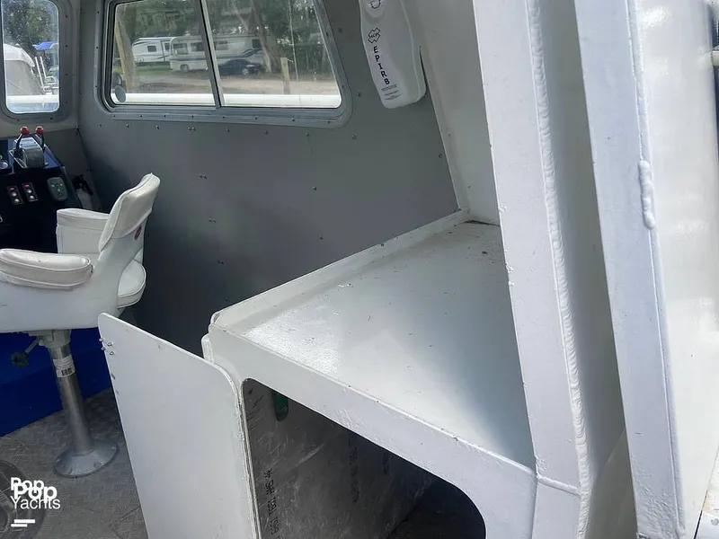 Slide: The Image of Munson 32 1986 - 13247889