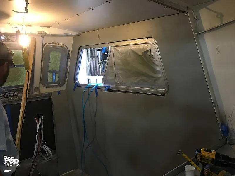 Slide: The Image of Munson 32 1986 - 13247851