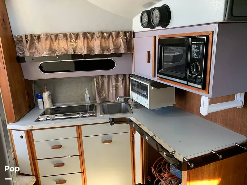 Slide: The Image of Cruisers Yachts Esprit 337 1986 - 13283666