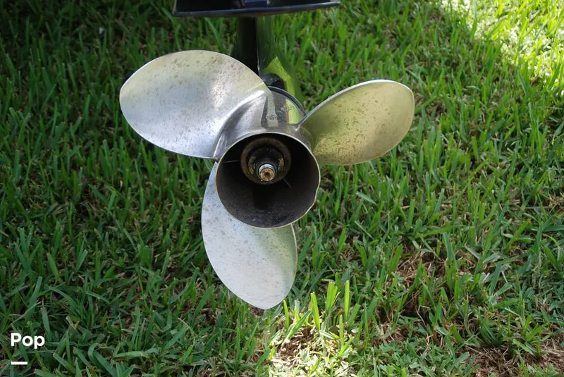 Slide: The Image of Boston Whaler 190 Outrage 2008 - 13283242