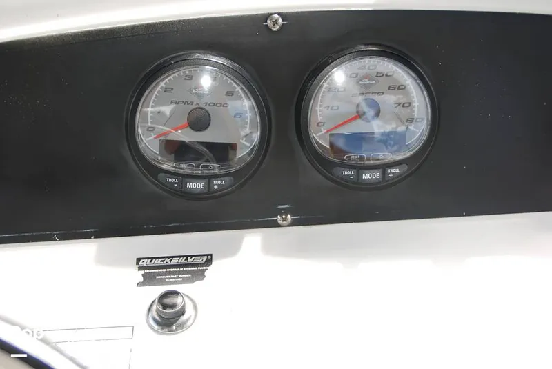 Slide: The Image of Boston Whaler 190 Outrage 2008 - 13283290