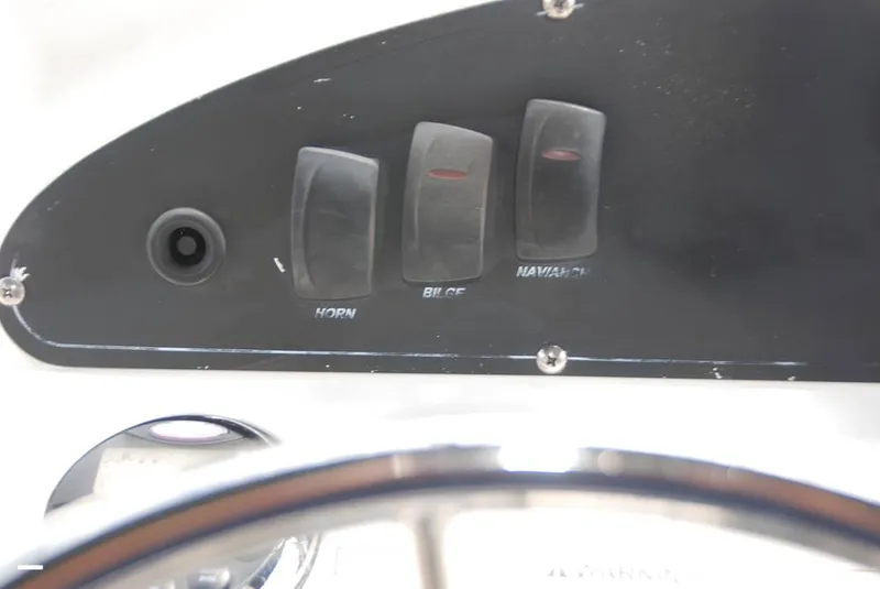 Slide: The Image of Boston Whaler 190 Outrage 2008 - 13283293