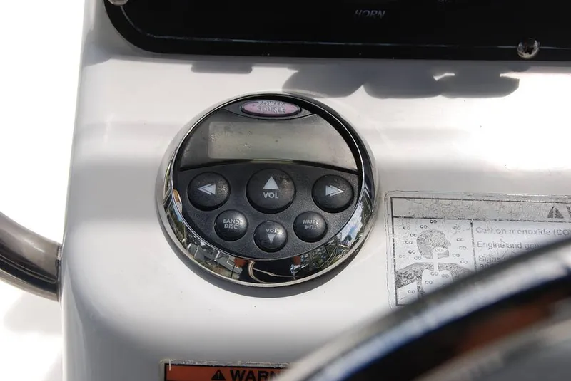 Slide: The Image of Boston Whaler 190 Outrage 2008 - 13283294