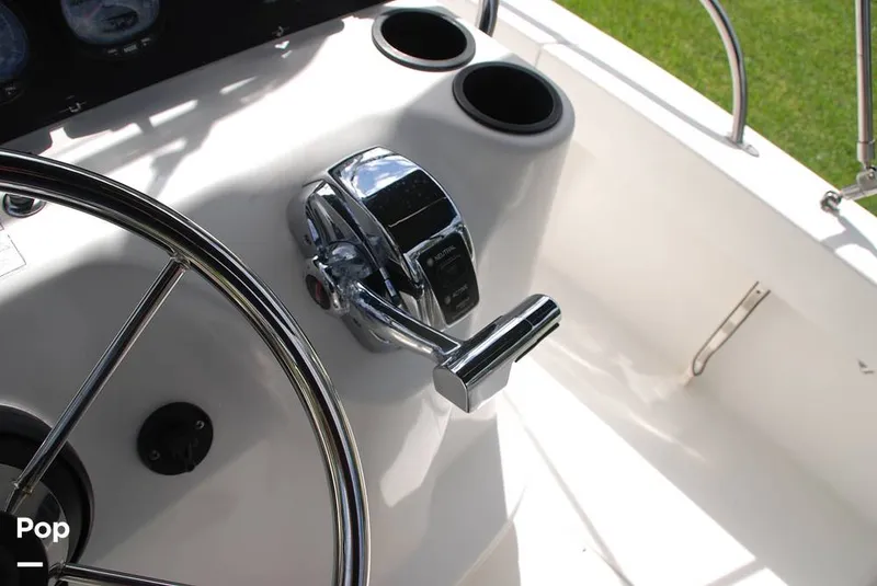 Slide: The Image of Boston Whaler 190 Outrage 2008 - 13283296