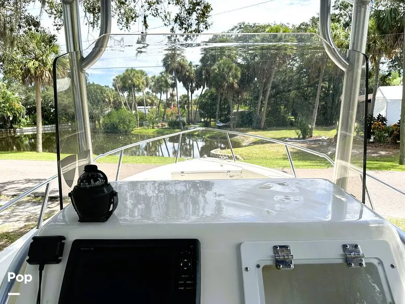 Slide: The Image of Key Largo 210WI Center Console 2014 - 13294293