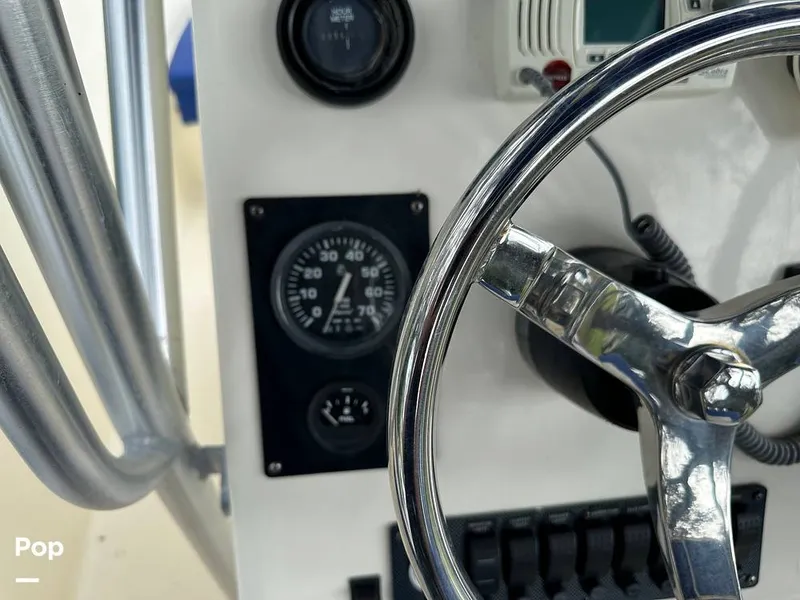 Slide: The Image of Key Largo 210WI Center Console 2014 - 13294320