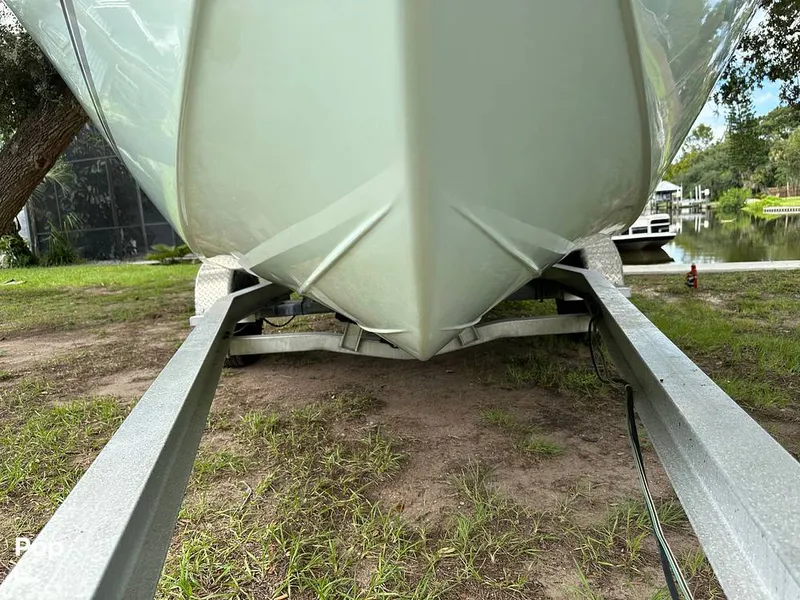 Slide: The Image of Key Largo 210WI Center Console 2014 - 13294332