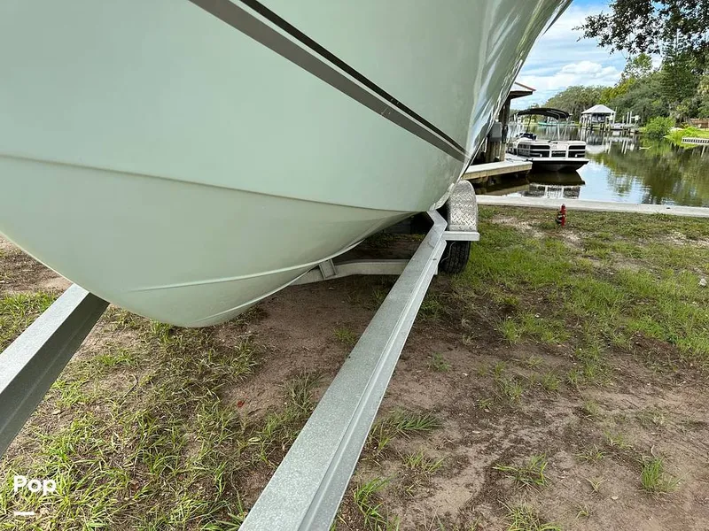 Slide: The Image of Key Largo 210WI Center Console 2014 - 13294333