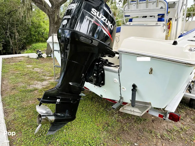 Slide: The Image of Key Largo 210WI Center Console 2014 - 13294339