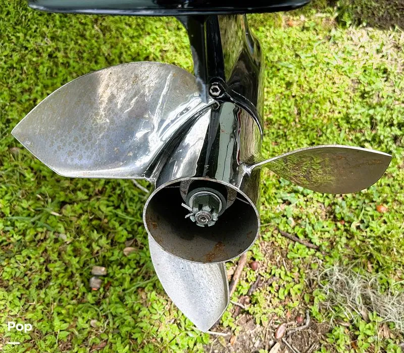 Slide: The Image of Key Largo 210WI Center Console 2014 - 13294347