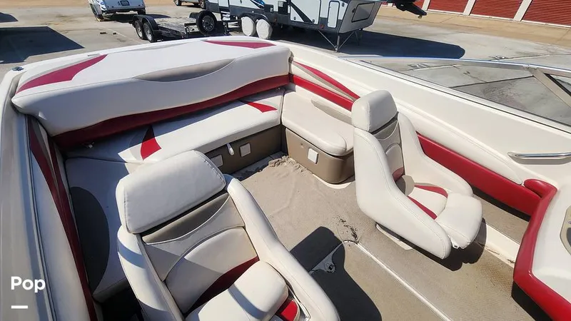 Slide: The Image of Cockpit Seating - 13255250