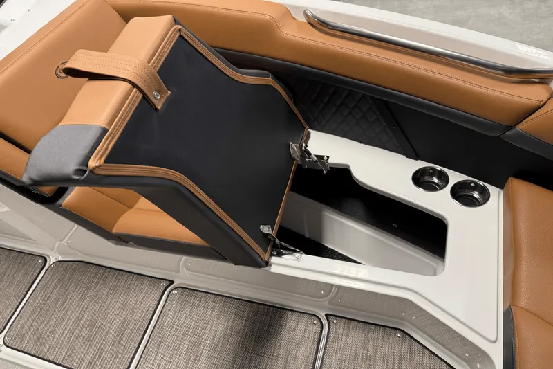 Slide: The Image of Cobalt R8 2025 - 106