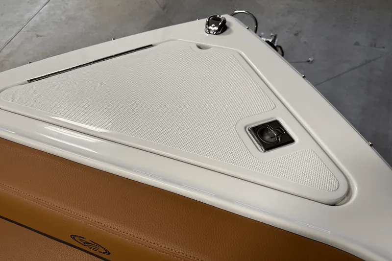 Slide: The Image of Cobalt R8 2025 - 112