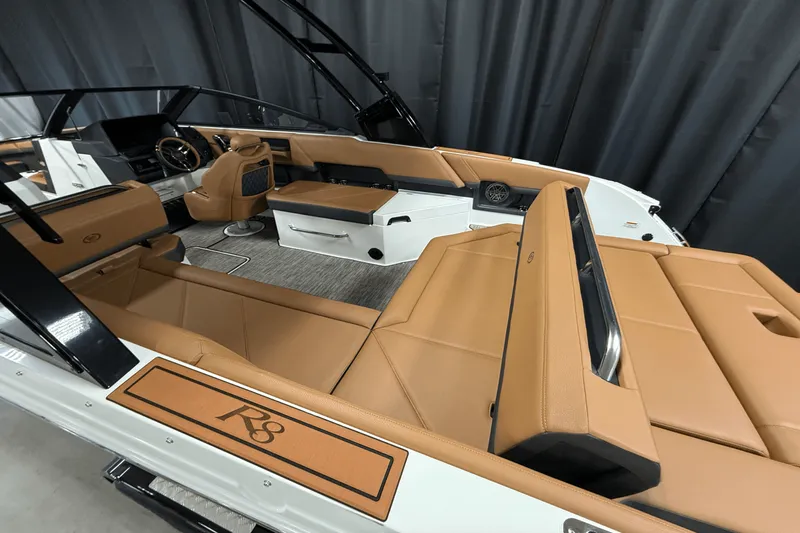 Slide: The Image of Cobalt R8 2025 - 12