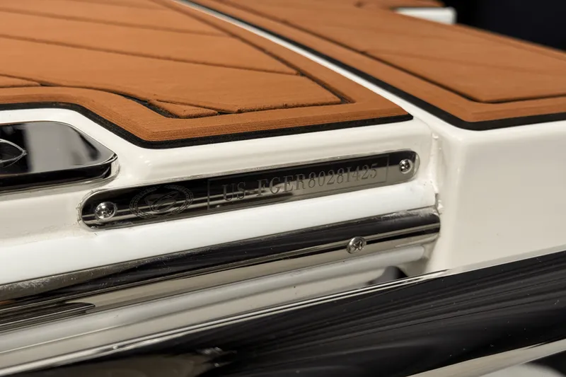 Slide: The Image of Cobalt R8 2025 - 17