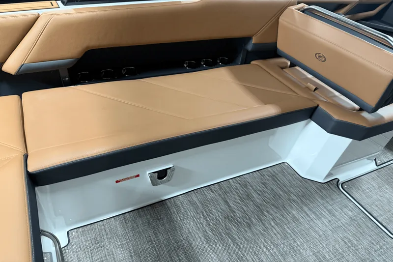 Slide: The Image of Cobalt R8 2025 - 45