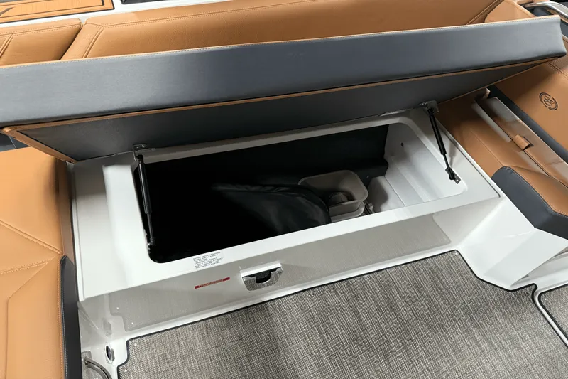 Slide: The Image of Cobalt R8 2025 - 46