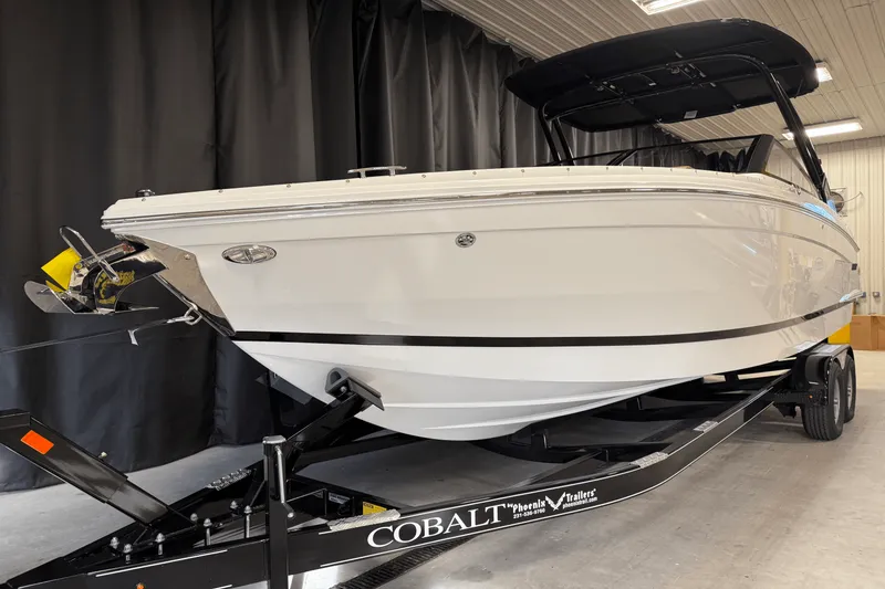 Slide: The Image of Cobalt R8 2025 - 5