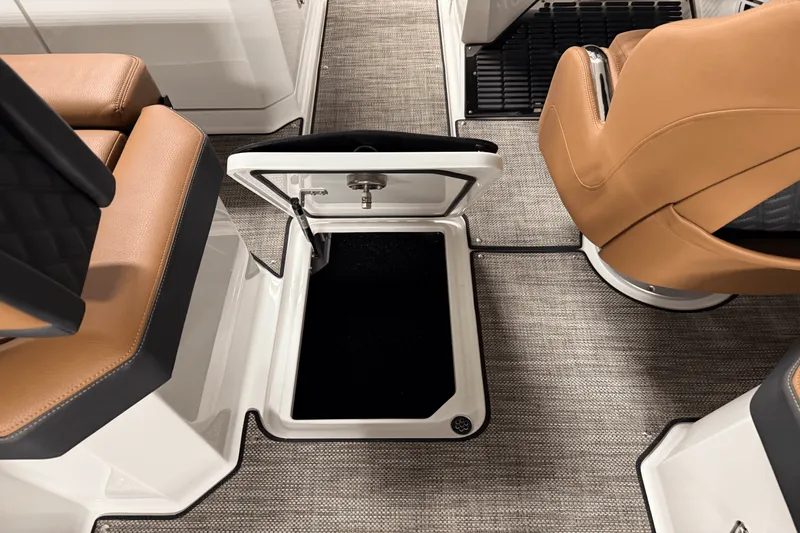 Slide: The Image of Cobalt R8 2025 - 52