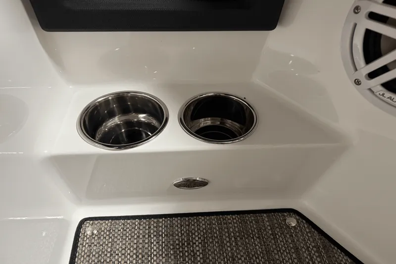 Slide: The Image of Cobalt R8 2025 - 59