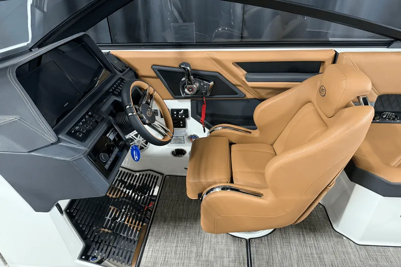 Slide: The Image of Cobalt R8 2025 - 70