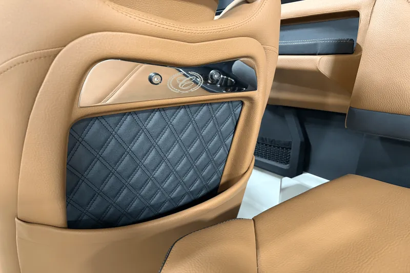 Slide: The Image of Cobalt R8 2025 - 72