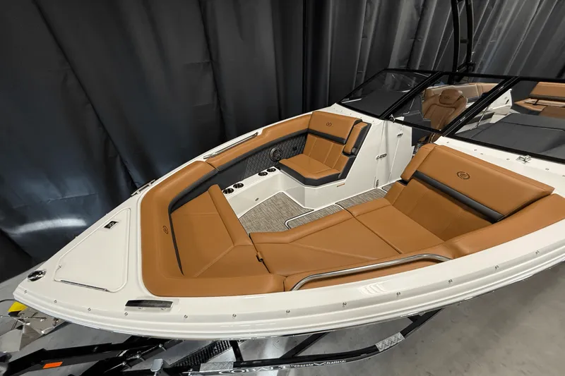 Slide: The Image of Cobalt R8 2025 - 8