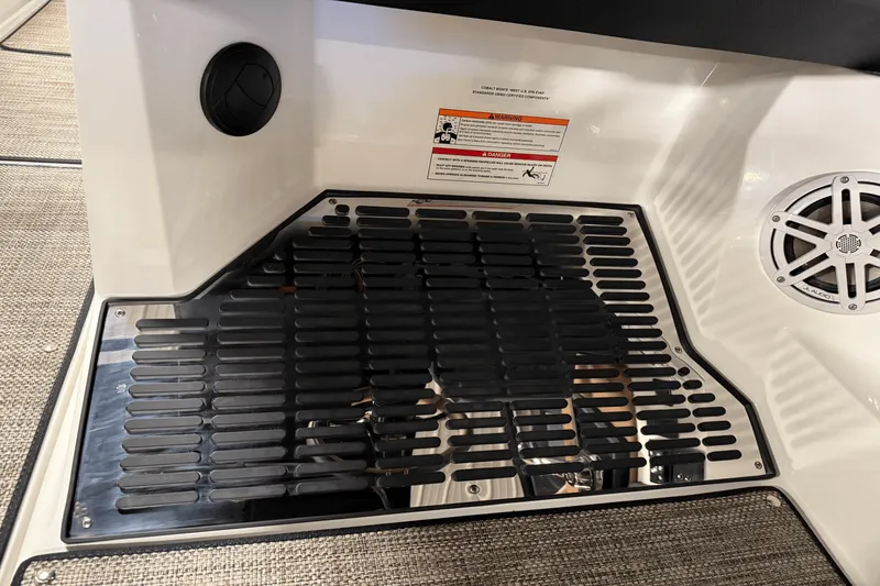 Slide: The Image of Cobalt R8 2025 - 81