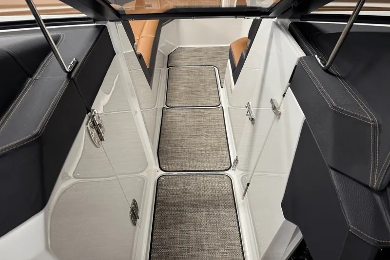 Slide: The Image of Cobalt R8 2025 - 93