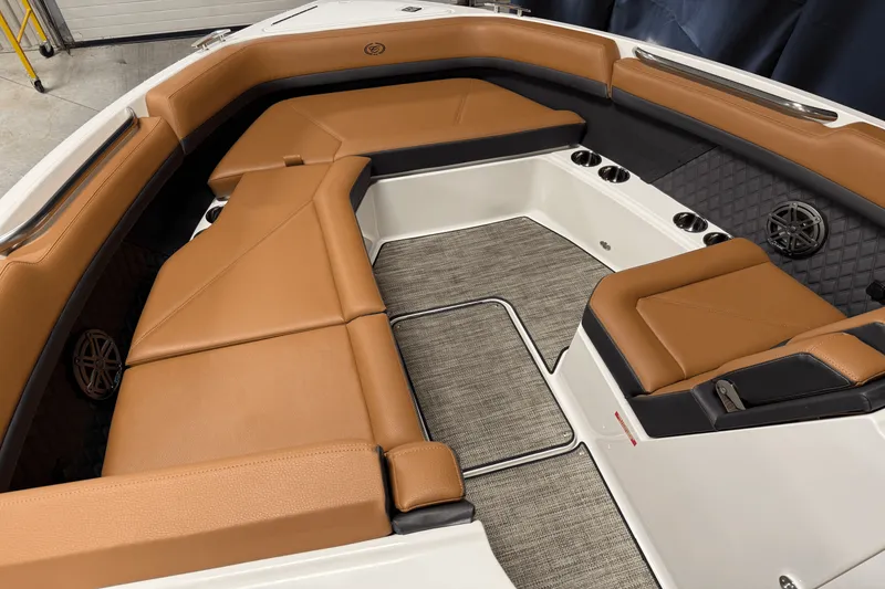 Slide: The Image of Cobalt R8 2025 - 95