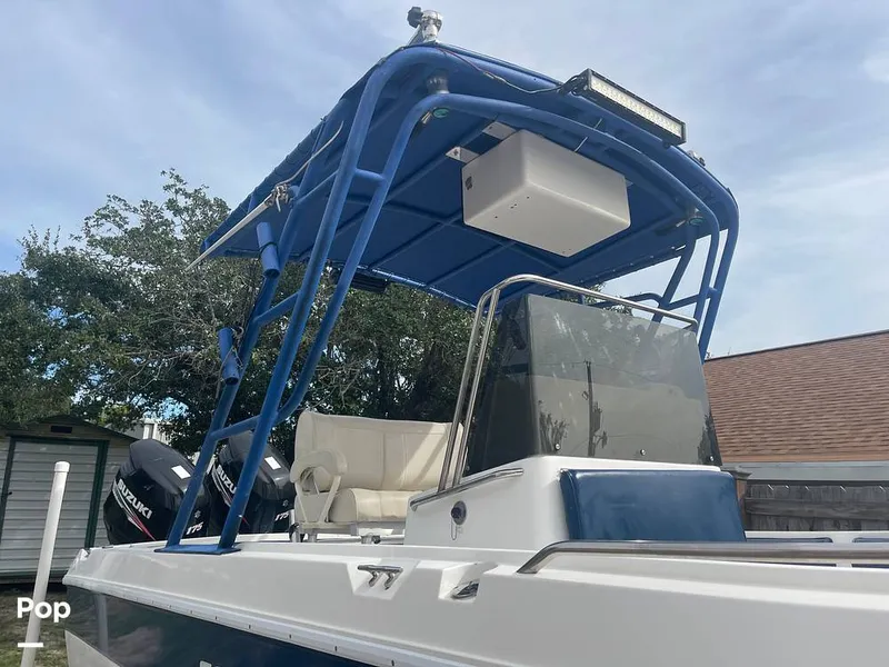 Slide: The Image of Glove Box/outriggers - 13330755