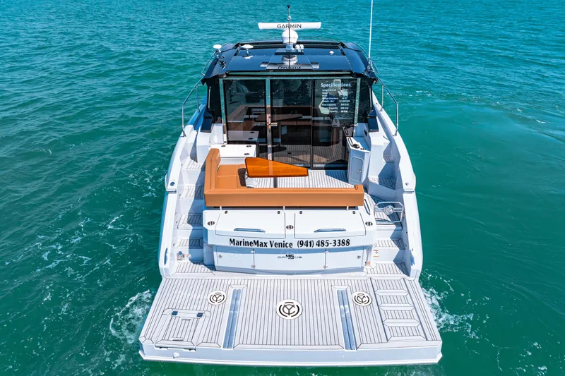 Slide: The Image of Cruisers Yachts 46 Cantius 2025 - 5